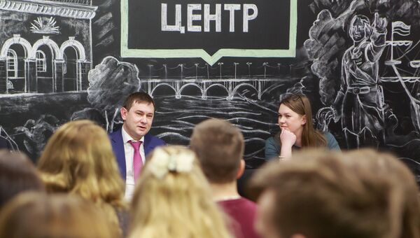 Владимир Нетесов на встрече с волонтерами
