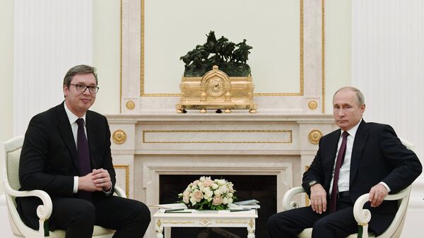 Президент РФ Владимир Путин и президент Сербии Александр Вучич во время встречи в Москве. 2 октября 2018