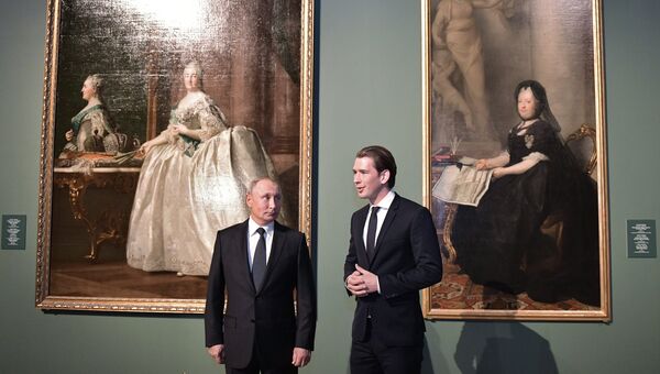 Президент РФ Владимир Путин и Федеральный канцлер Австрийской Республики Себастиан Курц. 3 октября 2018