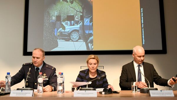 Пресс-конференция министерства обороны и службы военной разведки и безопасности Нидерландов в Гааге. 4 октября 2018