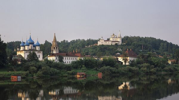 Вид на город Гороховец с левого берега Оки