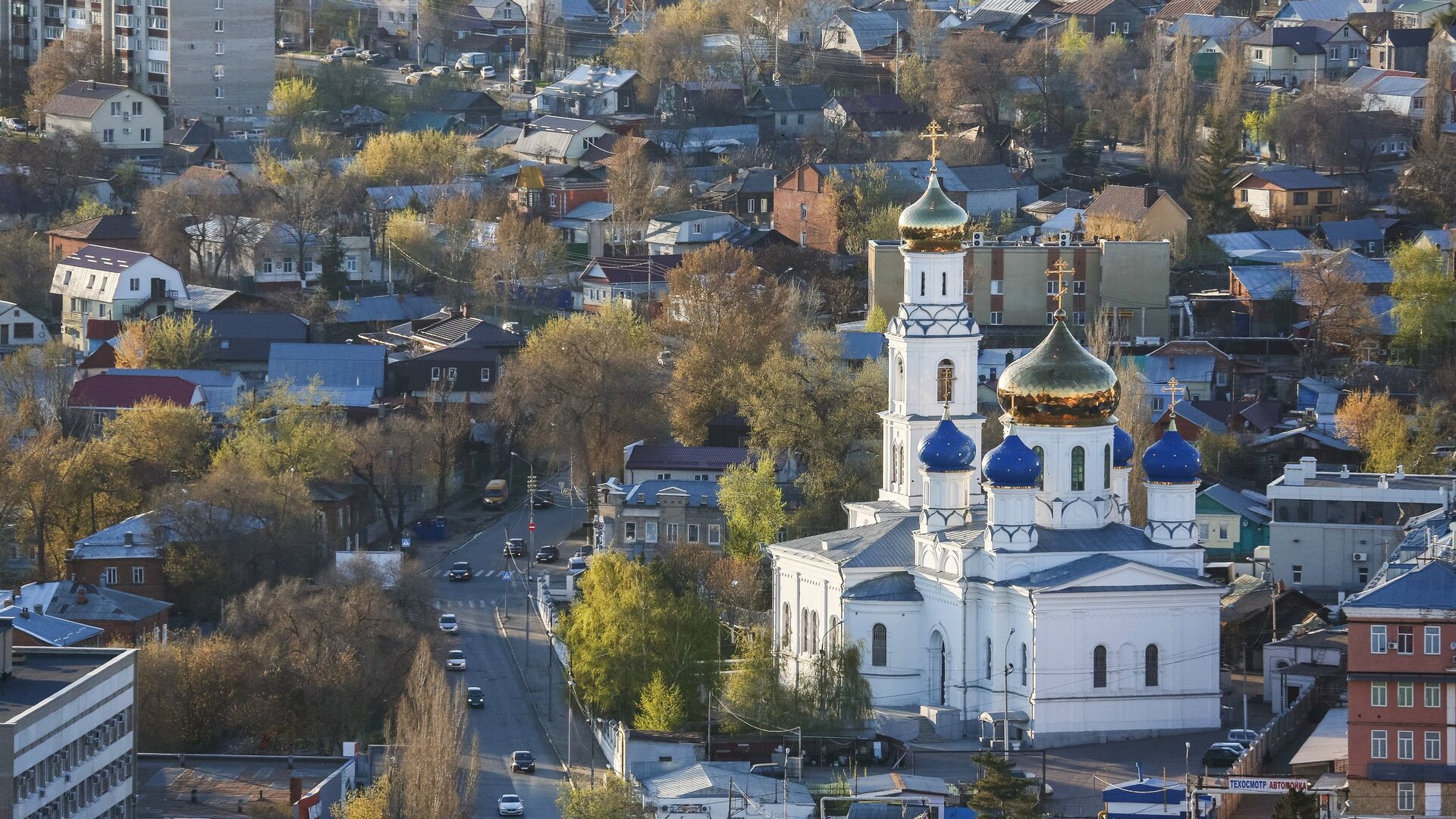 Вид на храм Сошествия Святого Духа на Апостолов в Саратове - РИА Новости, 1920, 14.10.2020