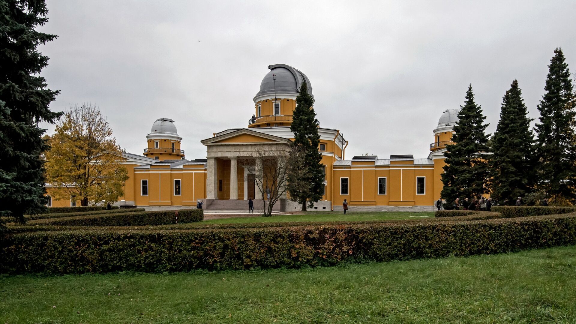 Здание Пулковской обсерватории в Санкт-Петербурге - РИА Новости, 1920, 10.05.2023