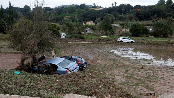 Последствия наводнения, вызванного проливными дождями, на острове Майорка. 10 октября 2018