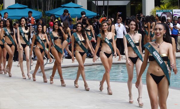 Фотосессия кандидаток на звание Мисс Земля в Маниле