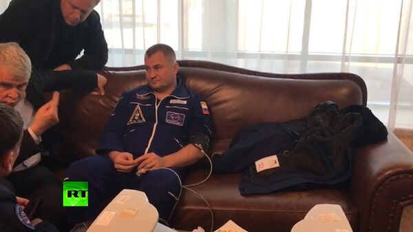 Авария при запуске Союза МС-10: белый след в небе и возвращение космонавта Авария при запуске Союза МС-10: белый след в небе и возвращение космонавта