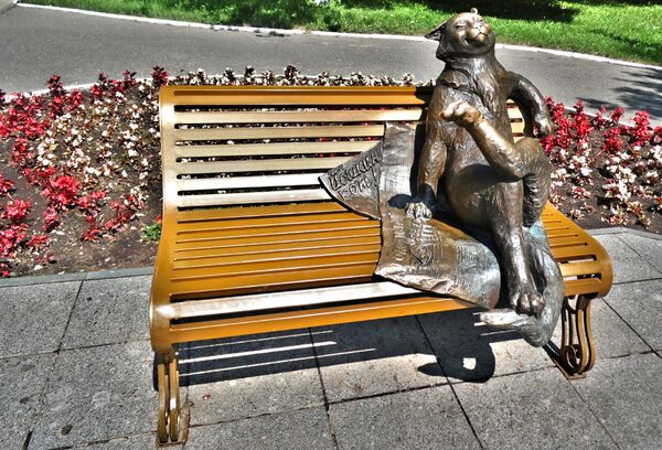 Памятник Йошкину коту в Йошкар-Оле 