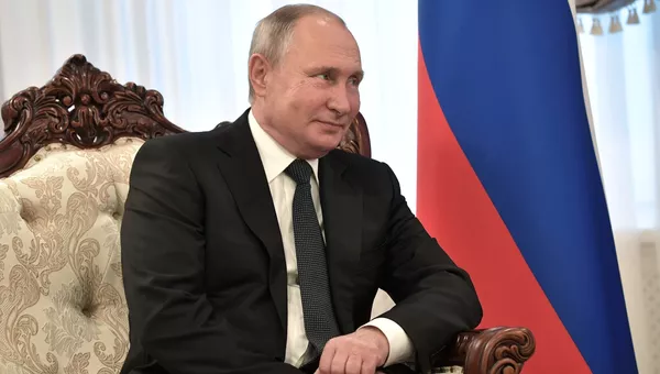 Президент РФ Владимир Путин во время встречи с президентом Республики Беларусь Александром Лукашенко в Могилеве. 12 октября 2018
