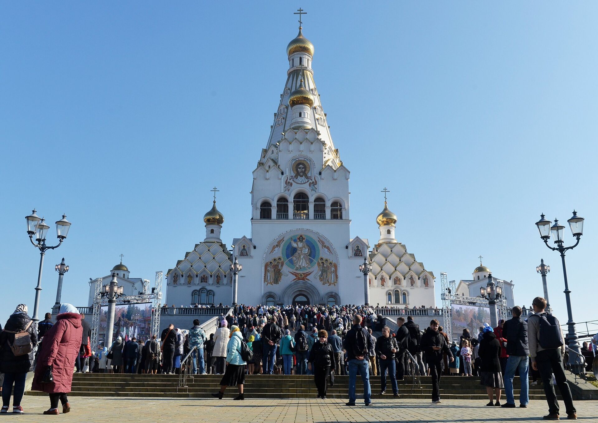 Минский храм-памятника во имя Всех святых и в память о жертвах, спасению Отечества нашего послуживших (Всехсвятская церковь). 14 октября 2018 - РИА Новости, 1920, 01.10.2020