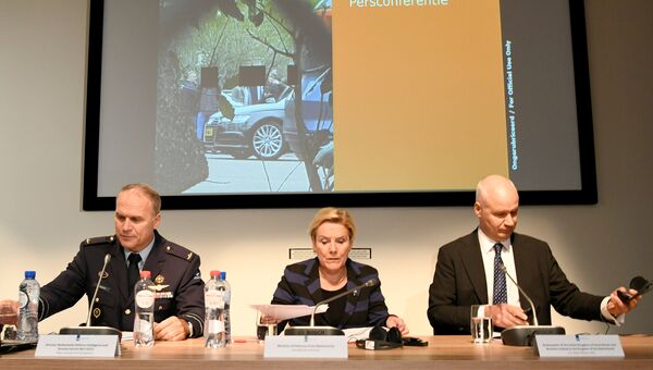 Министр обороны Нидерландов Анк Бейлевелд во время пресс-конференции, посвященной российскому вмешательству. 4 октября 2018
