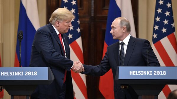 Президент РФ Владимир Путин и президент США Дональд Трамп в Хельсинки