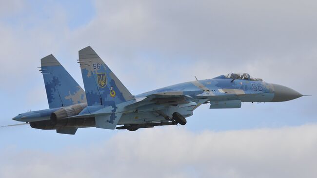 Украинский истребитель Су-27. Архивное фото