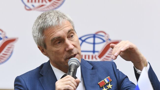 Сергей Крикалев