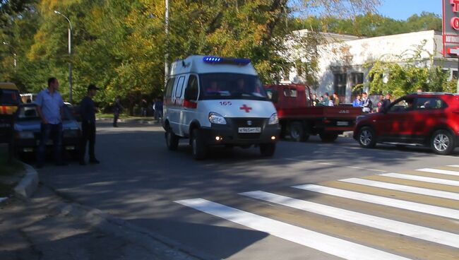 У Политехнического колледжа в Керчи, в котором произошел взрыв