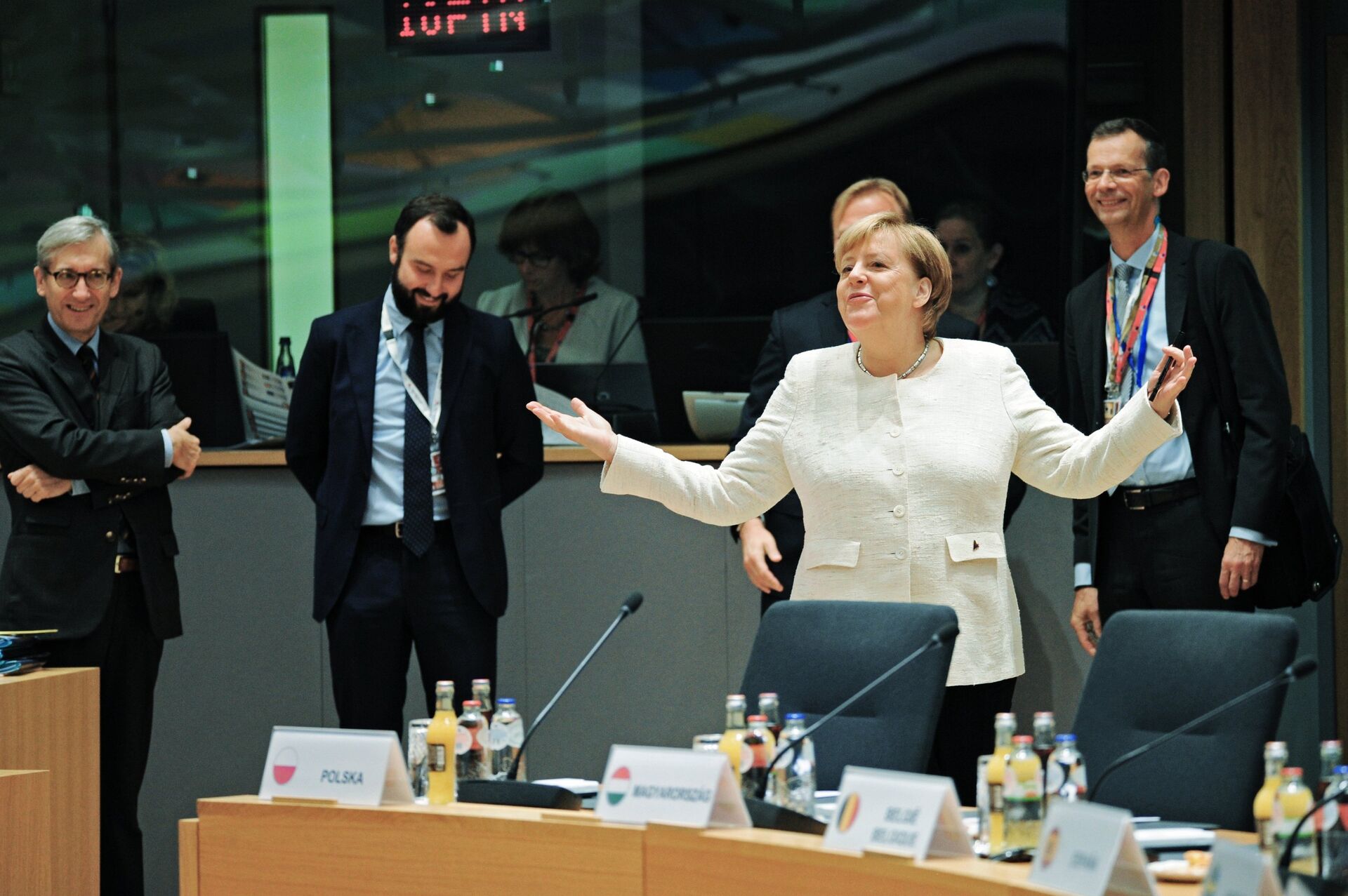 Канцлер Германии Ангела Меркель на саммите ЕС в Брюсселе. 18 октября 2018 - РИА Новости, 1920, 03.12.2021