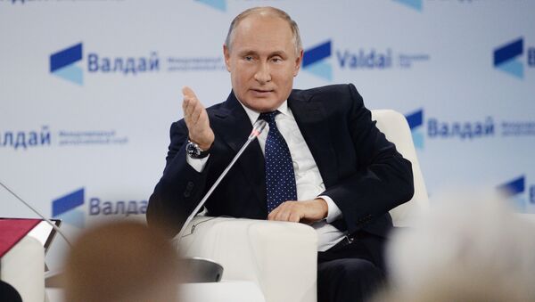 Президент РФ Владимир Путин на заседании клуба Валдай в Сочи