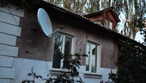 Дом в Керчи, в котором жил студент четвертого курса Керченского политехнического колледжа Владислав Росляков, устроивший стрельбу и взрыв в колледже 17 октября