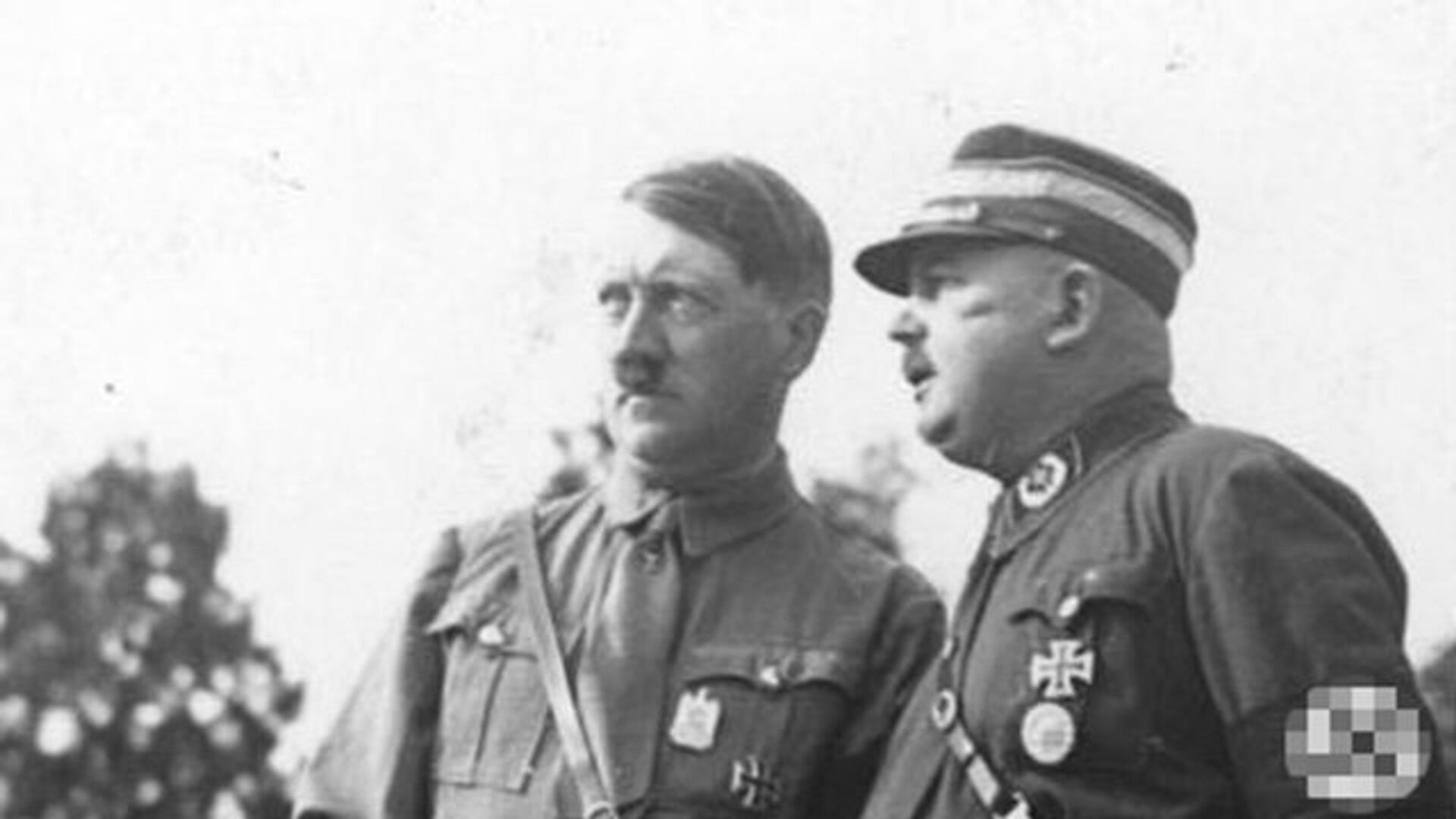 Адольф Гитлер и Эрнст Рём, 1933 год - РИА Новости, 1920, 12.04.2025