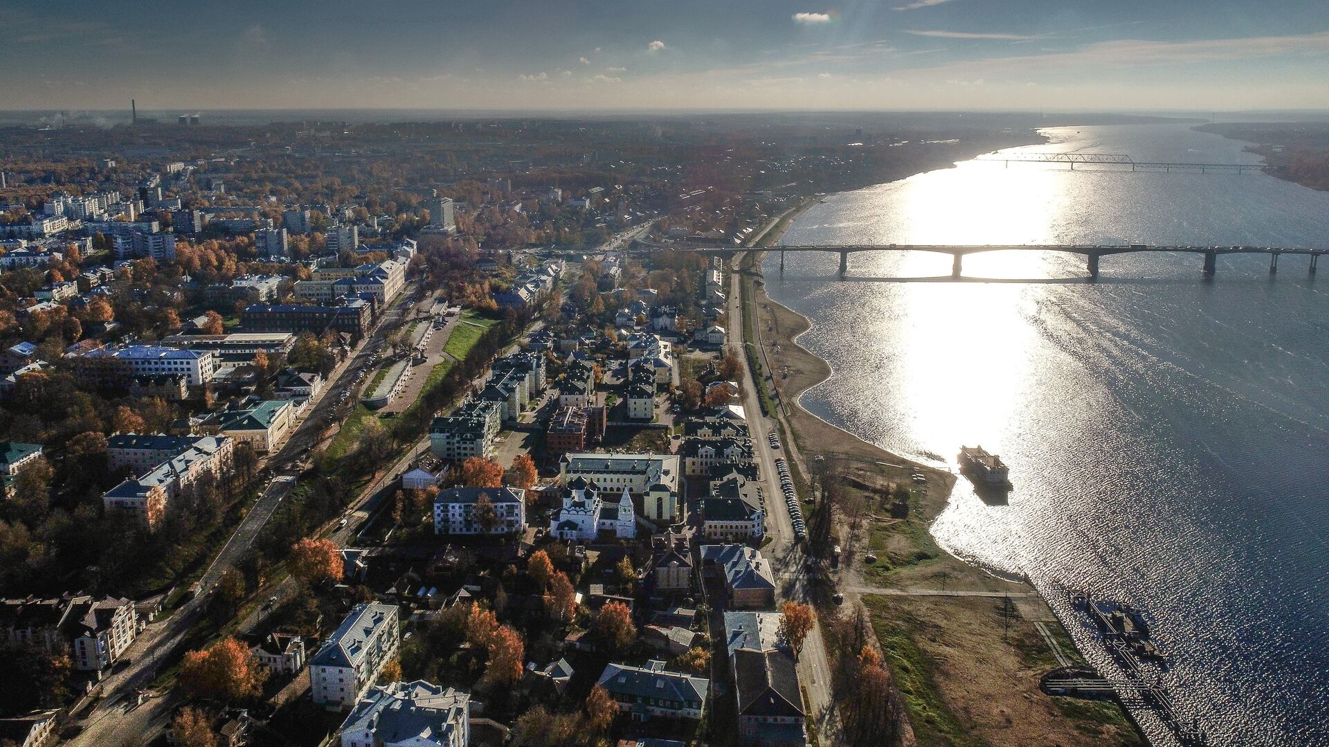 Река Волга в Костроме - РИА Новости, 1920, 10.09.2021