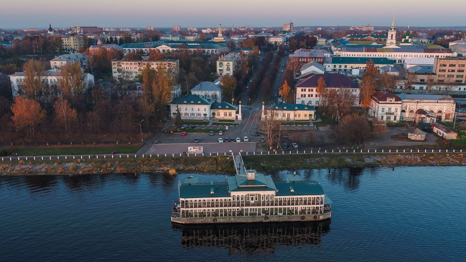 Ресторан Старая пристань на Волге в Костроме - РИА Новости, 1920, 27.10.2021