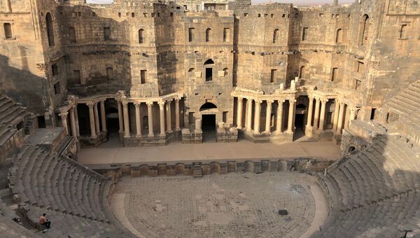 Римский амфитеатр в городе Босра в сирийской провинции Дераа
