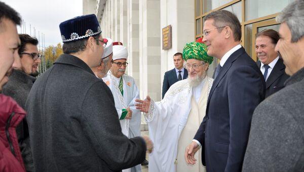 Верховный муфтий России Талгат Таджуддин во время проведения конференции Центрального духовного управления мусульман России в Уфе