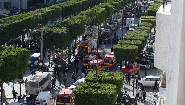 Спецслужбы на месте теракта в Тунисе