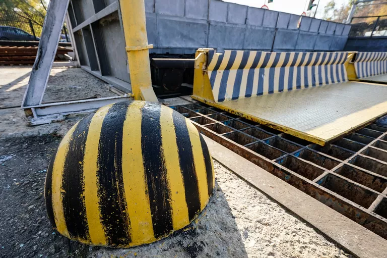 Парковочный ограничитель Парковочный ограничитель