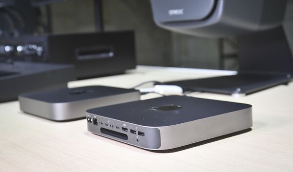 Новое поколение настольных компьютеров Mac mini от компании Apple. 30 октября 2018 года Новое поколение настольных компьютеров Mac mini от компании Apple. 30 октября 2018 года