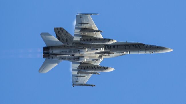 Американский истребитель F-18