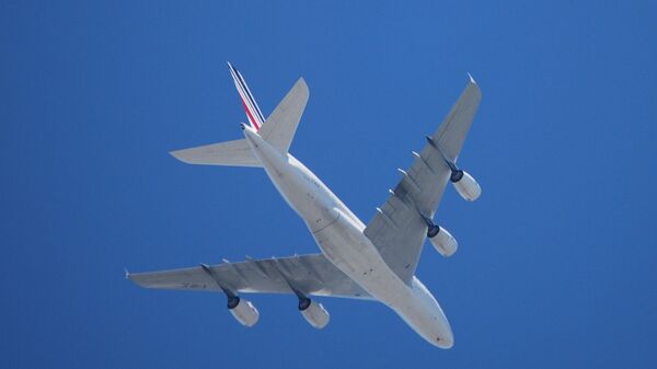 Самолет Airbus A380