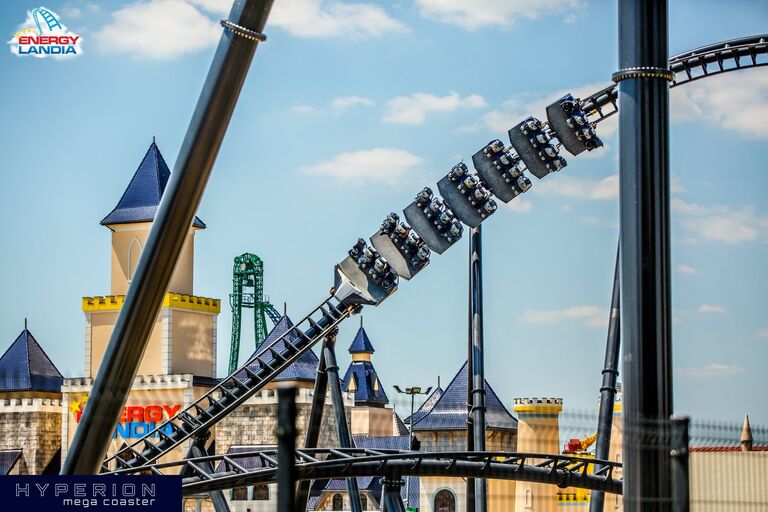 Крупнейший в Европе аттракцион с горками Mega Coaster Hyperion, находящийся в Польше Крупнейший в Европе аттракцион с горками Mega Coaster Hyperion, находящийся в Польше