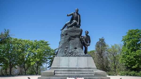Памятник вице-адмиралу В.А. Корнилову на Малаховом кургане в Севастополе. Архивное фото