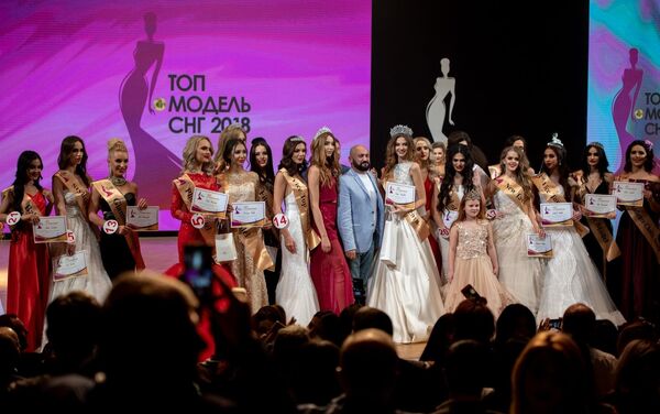 Участницы конкурса красоты Топ-модель СНГ-2018 в Ереване. 4 ноября 2018