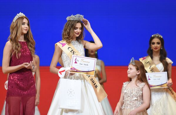 Победительница конкурса красоты Топ-модель СНГ-2018 россиянка Дарья Баранова