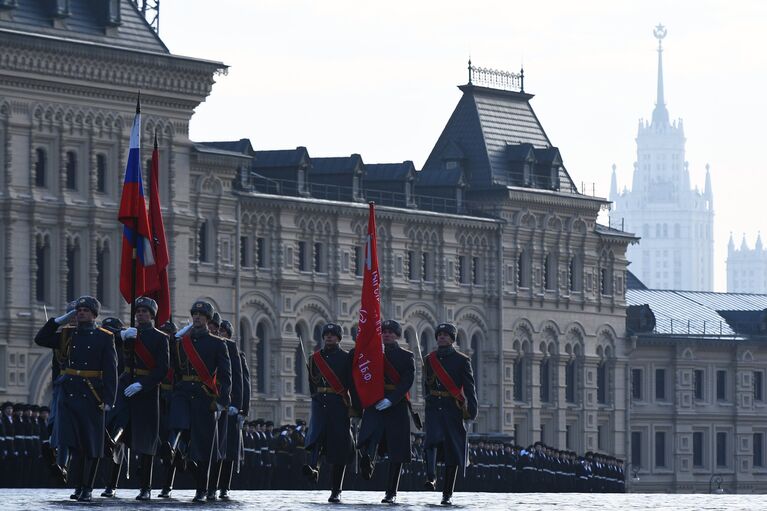 Марш, посвященный 77-летию военного парада 1941 года, на Красной площади в Москве