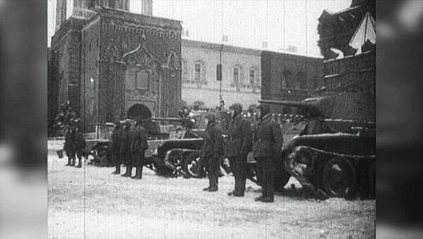 С парада – на передовую. Съемки 7 ноября 1941 года