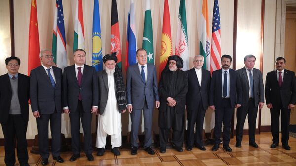 Церемония совместного фотографирования перед началом второго заседания Московского формата консультаций по Афганистану. Архивное фото
