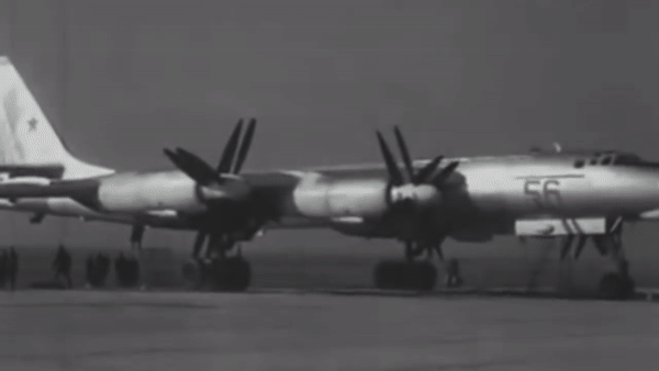 Минобороны опубликовало видео полета первого Ту-95