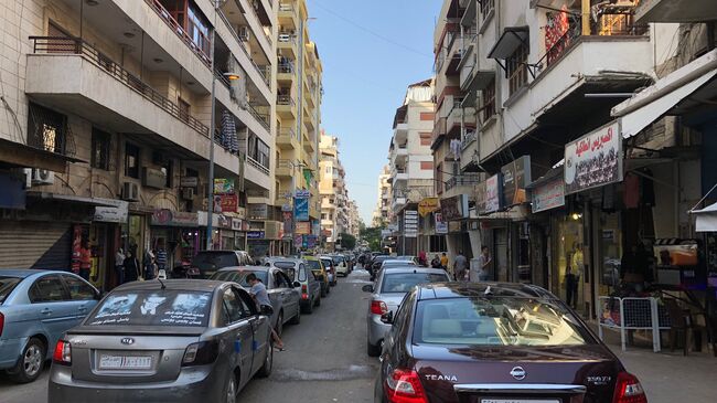 Одна из центральных улиц Латакии, Сирия
