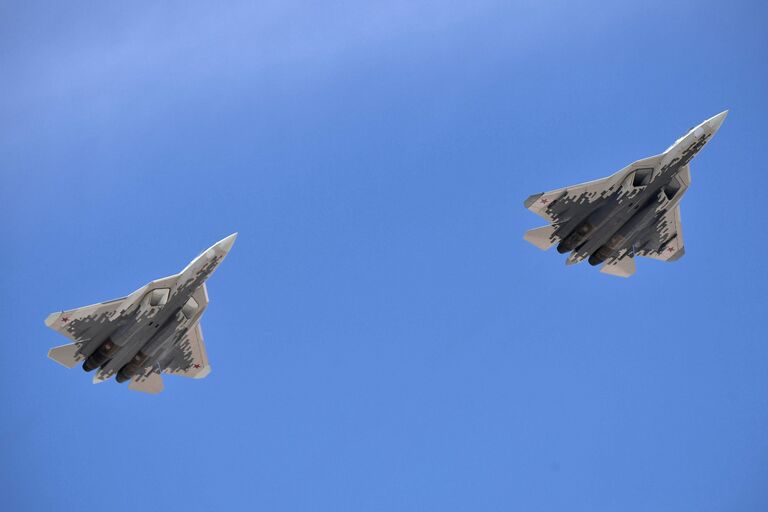 Многофункциональные истребители пятого поколения Су-57 Многофункциональные истребители пятого поколения Су-57