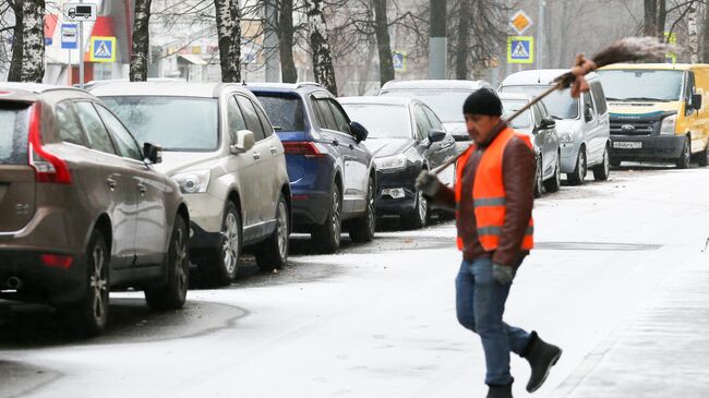 Снег в Москве