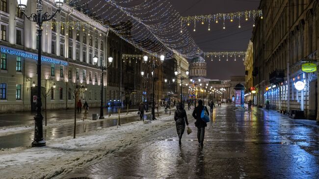 Новогоднее украшение Санкт-Петербурга. Архивное фото