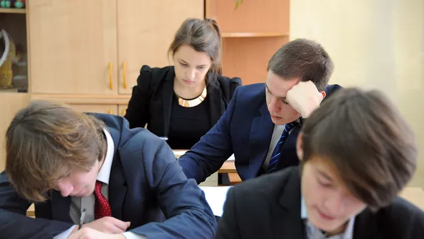 Ученики во время урока