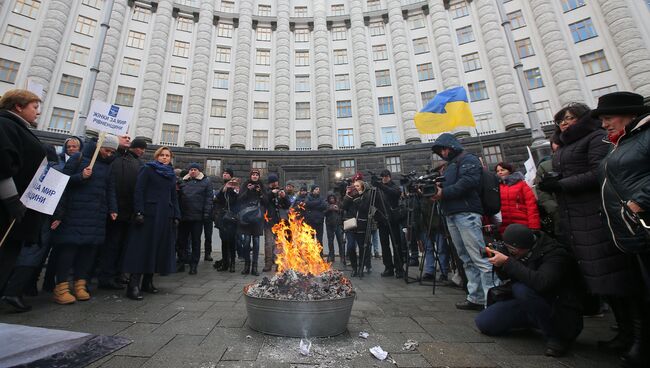 Участницы акции протеста в Киеве. 20 ноября 2018