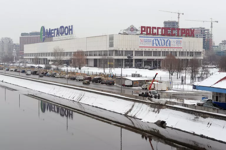 Центральный дом художника на Крымском валу в Москве Центральный дом художника на Крымском валу в Москве
