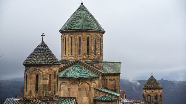 Гелатский монастырь 12 века в Кутаиси