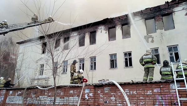 Пожар в заброшенном здании в Самаре. 22 ноября 2018
