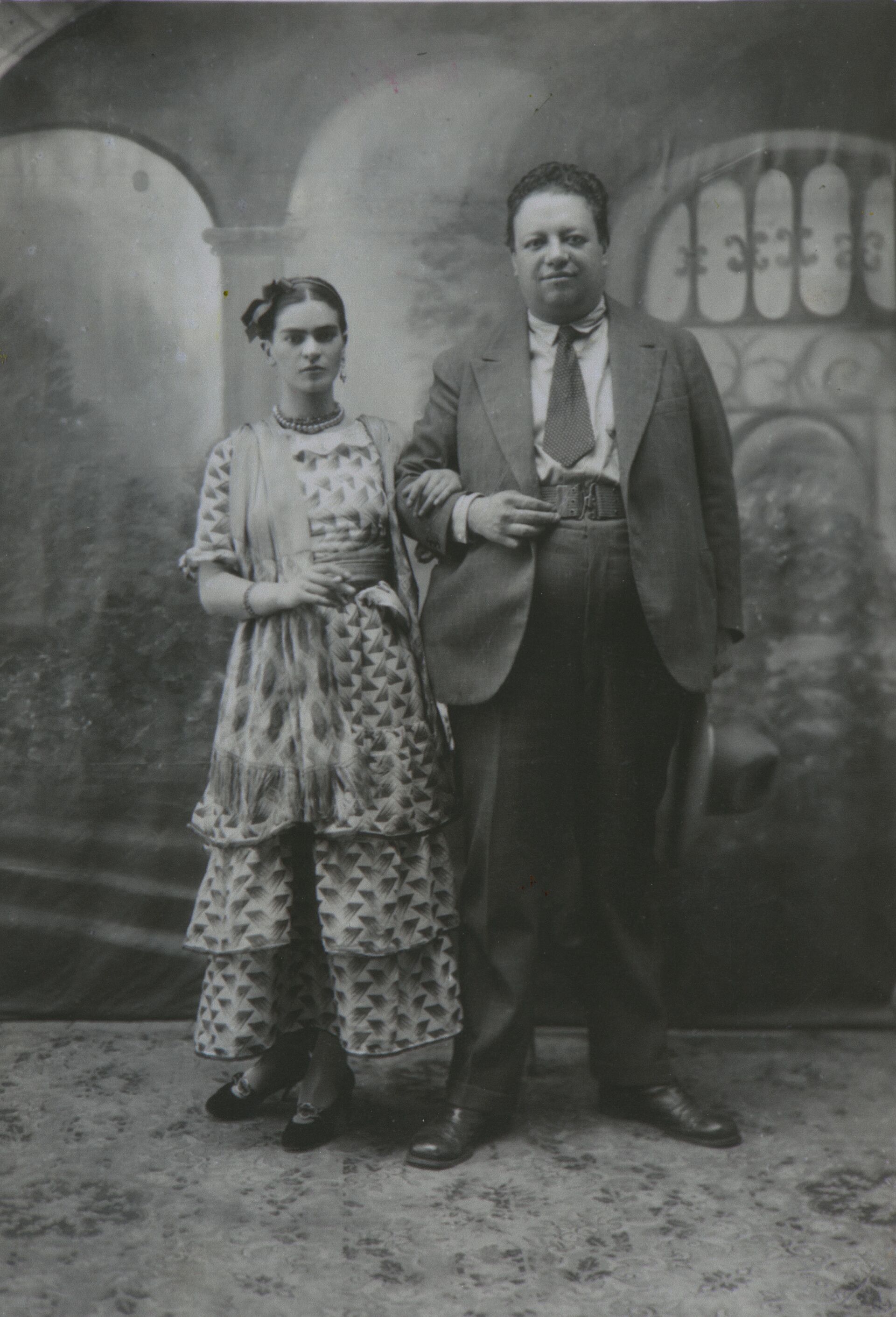 Фрида Кало и Диего Ривера в день своей свадьбы 21 августа 1929 года  - РИА Новости, 1920, 02.11.2021