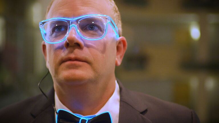 Кадр из фильма За изгибом Кадр из фильма За изгибом